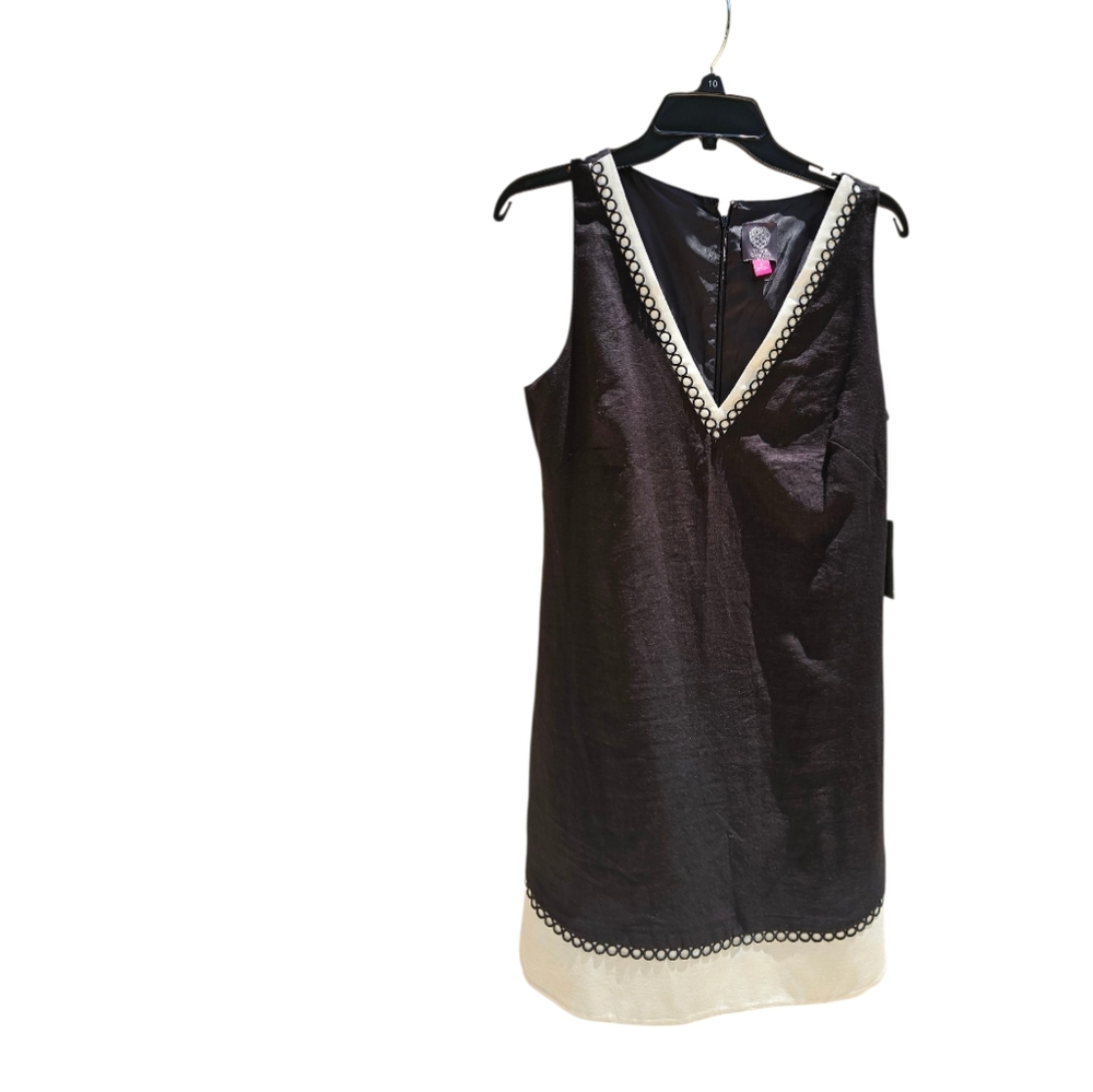 NWT Vince Camuto Black and Cream V-Neck Lined Dress In Medium